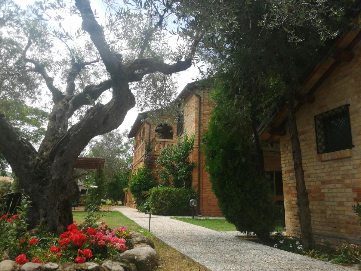 Agriturismo Terralieta Roseto Degli Abruzzi Ngoại thất bức ảnh